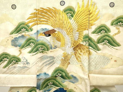 平和屋着物[]お宮参り　男の子　祝着　産着　初着　のしめ　刺繍　鷹　鷲　松文　暈し染め　金銀彩　逸品　DABE7110ma