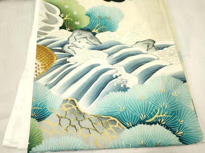 平和屋着物[]お宮参り　男の子　祝着　産着　初着　のしめ　刺繍　鷹　鷲　立波松文　金彩　逸品　DABE7112ma