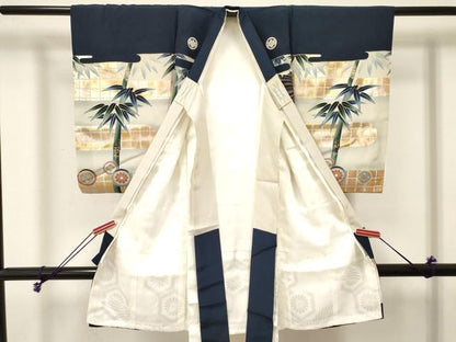 平和屋着物[]お宮参り　男の子　祝着　産着　初着　のしめ　刺繍　鷹　鷲　兜　笹竹文　暈し染め　金銀彩　逸品　DABE7114ma