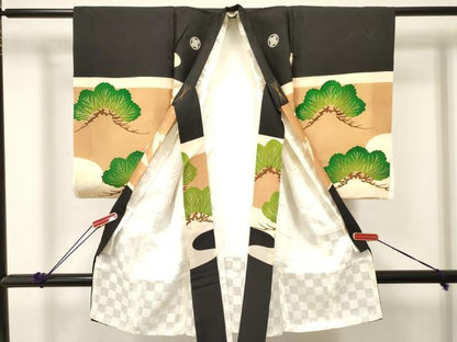 平和屋着物[]お宮参り　男の子　祝着　産着　初着　のしめ　駒刺繍　龍　唐獅子　兜　笹松文　金彩　逸品　DABE7116ma