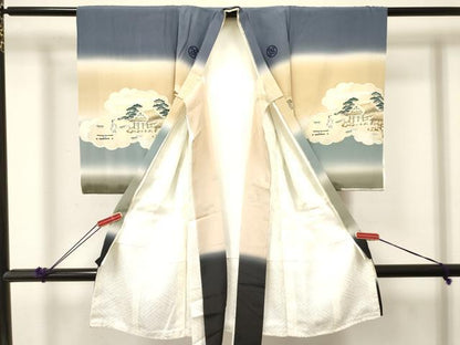 平和屋着物[]お宮参り　男の子　祝着　産着　初着　のしめ　龍　兜　人物風景文　暈し染め　金銀彩　逸品　DABE7117ma