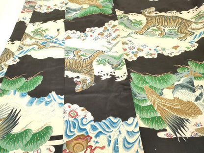 平和屋着物[]お宮参り　男の子　祝着　産着　初着　のしめ　鷹　鷲　虎　寅　笹松文　金彩　逸品　DABE7120ma