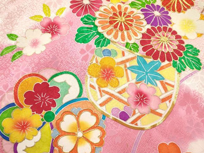 平和屋着物[]お宮参り　女の子　祝着　産着　初着　のしめ　駒刺繍　花籠文　暈し染め　金彩　逸品　DABE7134ma