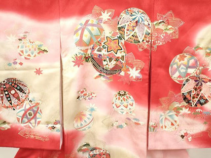 平和屋着物[]お宮参り　女の子　祝着　産着　初着　のしめ　鞠花文　暈し染め　金銀彩　逸品　未使用　DABE7135ma