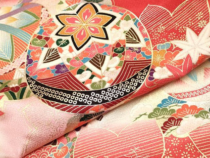 平和屋着物[]お宮参り　女の子　祝着　産着　初着　のしめ　鞠花文　暈し染め　金銀彩　逸品　未使用　DABE7135ma