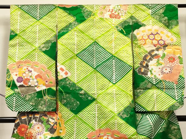 平和屋着物[]七五三　女の子　７歳　祝着　四つ身　駒刺繍　檜扇花文　金彩　洗える着物　DABE7185ma