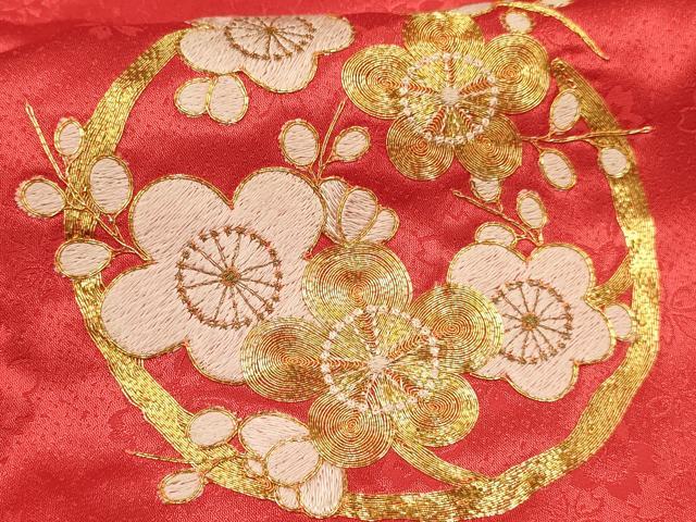 平和屋着物[]女の子　子供　被布　駒刺繍　総刺繍　枝梅丸文　DABE7200ma