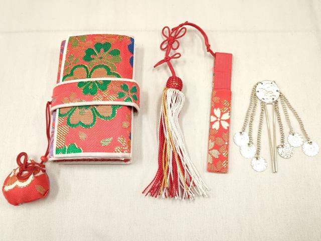 平和屋着物[]和装小物　女の子　子供　小物(帯締め・帯揚げ・箱迫・びらかん・扇子・バッグ・半衿)セット　逸品　DABE7215ma
