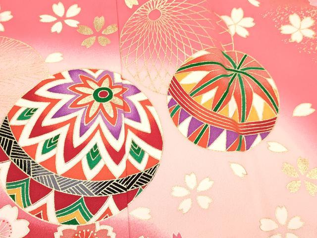 平和屋着物[]七五三　女の子　７歳　祝着　四つ身　舞桜文　鞠　暈し染め　金彩　逸品　DABE7232ma