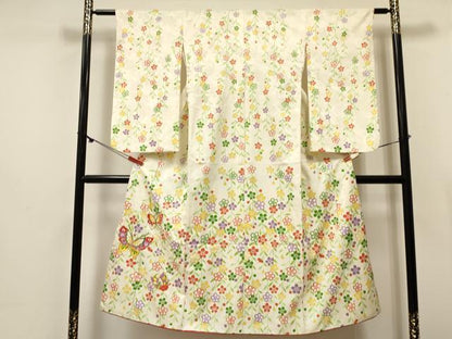 平和屋着物∵女の子　十三参り　子供　祝着　駒刺繍　花蝶文　金彩　逸品　DABE7234ma