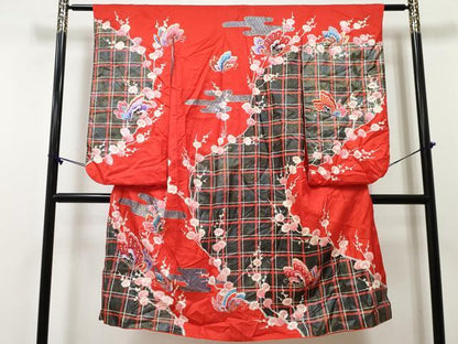 平和屋着物[]七五三　女の子　７歳　祝着　四つ身　舞蝶枝桜文　金銀彩　DABE7303ma