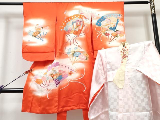 平和屋着物[]七五三　女の子　３歳　祝着　三つ身　長襦袢(袷・半衿刺繍)セット　檜扇御所車花文　暈し染め　金彩　逸品　DABE7323ma