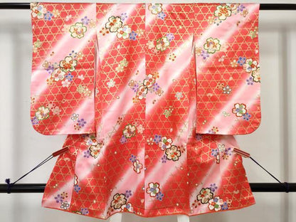 平和屋着物[]七五三　女の子　３歳　祝着　三つ身　被布セット　花蝶文　暈し染め　金彩　DABE7330ma