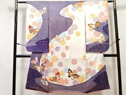 平和屋着物[]七五三 女の子 ７歳 祝着 四つ身 長襦袢(無双仕立て・半衿刺繍) 花蝶文 金彩 逸品 DABE7355ma