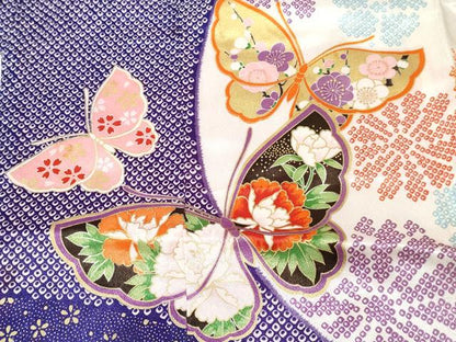 平和屋着物[]七五三 女の子 ７歳 祝着 四つ身 長襦袢(無双仕立て・半衿刺繍) 花蝶文 金彩 逸品 DABE7355ma
