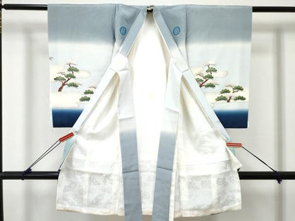 平和屋着物[]お宮参り　男の子　祝着　産着　初着　のしめ　駒刺繍　龍　兜　絵巻宝船文　暈し染め　金彩　逸品　DABE7391ma
