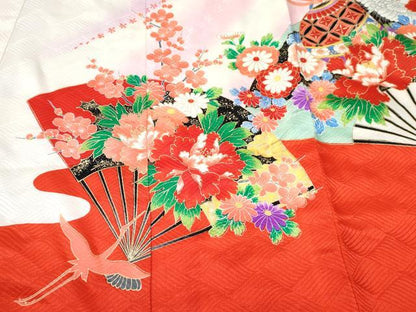 平和屋着物[]お宮参り　女の子　祝着　産着　初着　のしめ　扇面飛鶴鞠花文　暈し染め　金彩　逸品　DABE7398ma