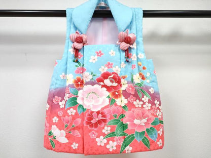 平和屋着物[]七五三　女の子　３歳　祝着　三つ身　被布セット　牡丹花文　暈し染め　金彩　DABE7441ma