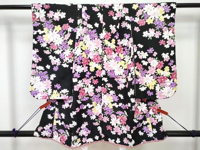 平和屋着物[]七五三　女の子　３歳　祝着　三つ身　被布セット　草花文　黒地　金彩　DABE7452ma