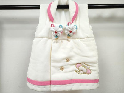 平和屋着物[]七五三　女の子　３歳　祝着　三つ身　被布セット　飛鶴吉祥文　金彩　洗える着物　DABE7456ma