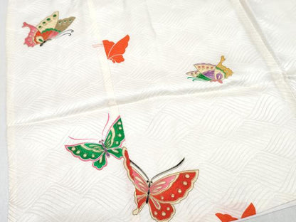平和屋着物[]七五三　女の子　３歳　祝着　三つ身　長襦袢(無双仕立て・半衿刺繍)・被布セット　舞蝶文　金彩　逸品　DABE7519ma