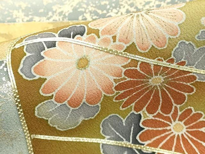 平和屋着物■豪華黒留袖　駒刺繍　文箱花文　金彩　正絹　逸品　DABE7634cd
