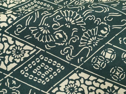 平和屋着物■本場染大島紬　切嵌吉祥文　正絹　逸品　DABE7803cd