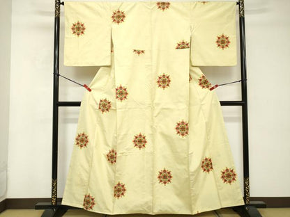 平和屋着物■上質な紬　舞花文　正絹　逸品　DABE7807cd