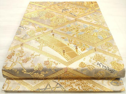平和屋着物◎六通柄袋帯　錦秋絵本文　金糸　正絹　逸品　DABE8227xg
