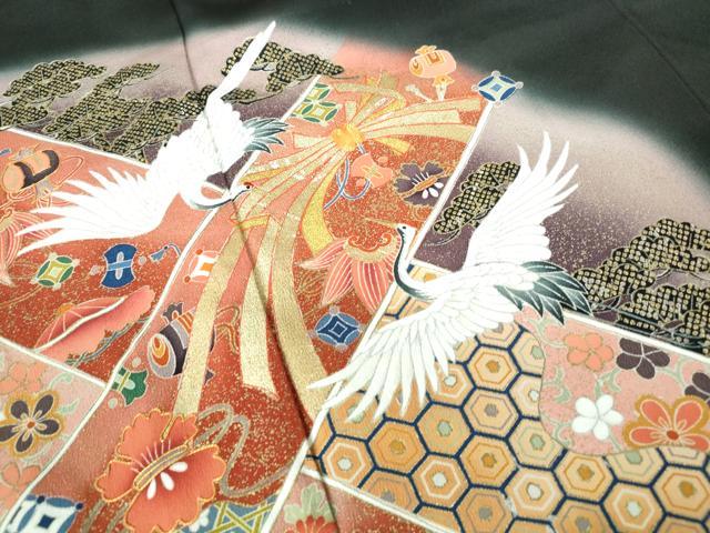 平和屋着物■豪華黒留袖　作家物　駒刺繍　宝尽くし飛鶴花文　暈し染め　金彩　正絹　逸品　DABE8529qa