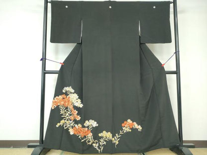 平和屋着物■豪華黒留袖　総刺繍　駒刺繍　草花文　金銀糸　正絹　逸品　DABE8594qa