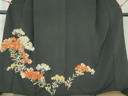 平和屋着物■豪華黒留袖　総刺繍　駒刺繍　草花文　金銀糸　正絹　逸品　DABE8594qa