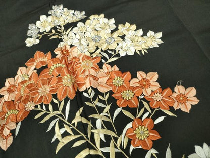 平和屋着物■豪華黒留袖　総刺繍　駒刺繍　草花文　金銀糸　正絹　逸品　DABE8594qa