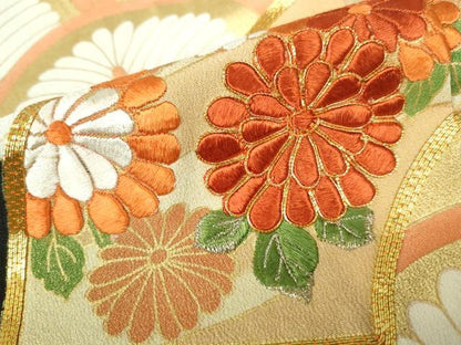 平和屋着物■豪華黒留袖　駒刺繍　地紙花文　金彩　正絹　逸品　DABE8620qa