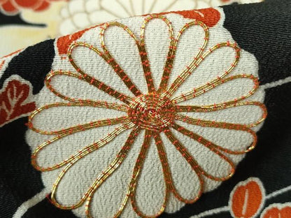 平和屋着物■豪華黒留袖 駒刺繍 流水菊尽くし文 金彩 正絹 逸品 DABE8629qa