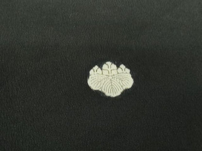 平和屋着物■豪華黒留袖 駒刺繍 飛鶴枝花文 金銀糸 金彩 正絹 逸品 DABE8630qa