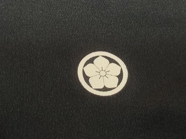 平和屋着物■豪華黒留袖 駒刺繍 扇面孔雀花文 金銀彩 正絹 逸品 DABE8664qa