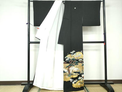 平和屋着物■豪華黒留袖 作家物 御枝松花文 鶴 杉戸絵欄間図 金彩 正絹 逸品 DABE8670qa