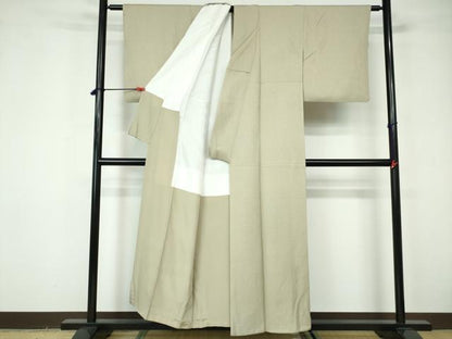 平和屋着物■上質な色無地 霞地紋 白橡色 正絹 逸品 DABE8684qa