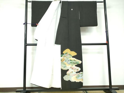 平和屋着物■豪華黒留袖 駒刺繍 雲取り風景花文 金糸 金彩 正絹 逸品 DABE8701qa