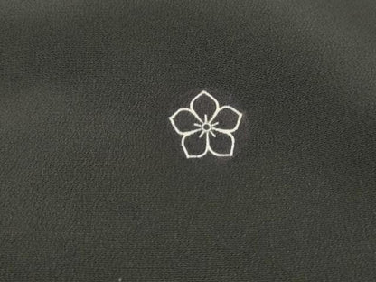 平和屋着物■豪華黒留袖 刺繍 扇面花文 暈し染め 銀彩 正絹 逸品 DABE8841qa