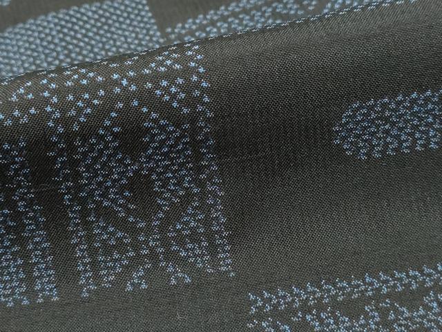 平和屋着物■本場大島紬 幾何学エ霞文 正絹 逸品 DABE8959qa