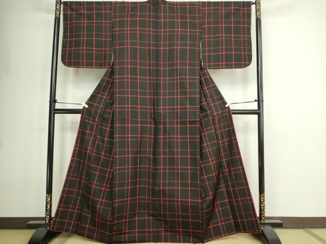 平和屋着物■上質な紬　格子　黒地　正絹　逸品　DABE9258sf