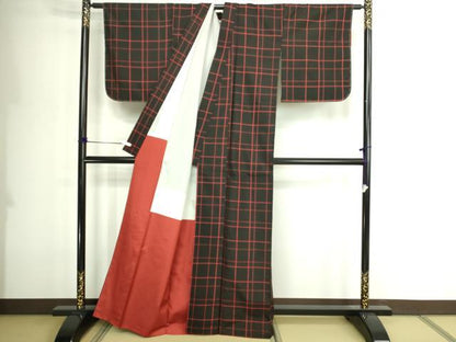 平和屋着物■上質な紬　格子　黒地　正絹　逸品　DABE9258sf