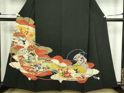 平和屋着物■豪華黒留袖　駒刺繍　尾長鳥草花文　金彩　正絹　逸品　DABE9486sf