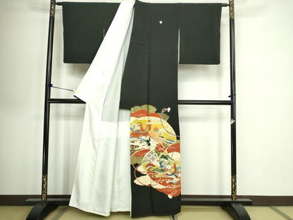平和屋着物■豪華黒留袖　駒刺繍　尾長鳥草花文　金彩　正絹　逸品　DABE9486sf