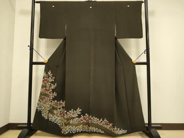 平和屋着物■豪華黒留袖 総刺繍 流水花文 金糸 正絹 逸品 DABE9549du