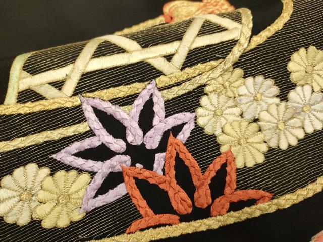 平和屋着物■豪華黒留袖 総刺繍 流水花文 金糸 正絹 逸品 DABE9555du