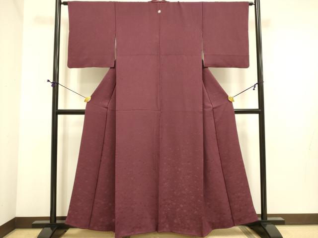 平和屋着物■上質な色無地 箔散らし地紋 濃い浅蘇芳色 正絹 逸品 DABE9588du