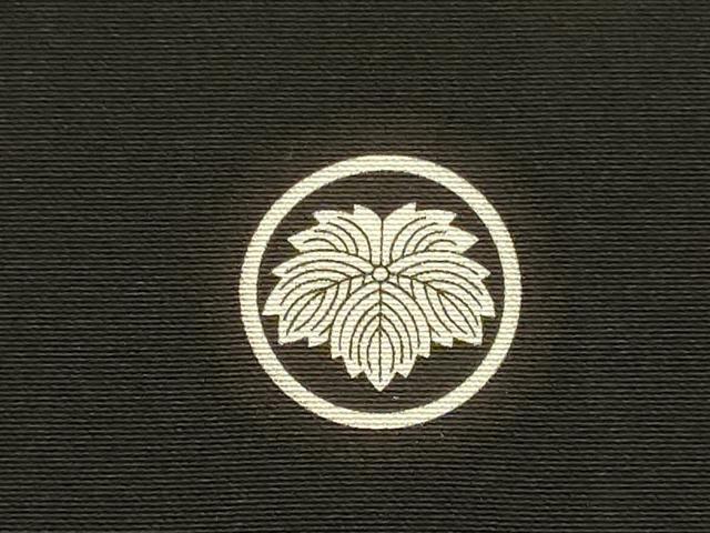 平和屋着物■豪華黒留袖 寿光織 孔雀枝梅文 暈し染め 金糸 正絹 逸品 DABE9592du